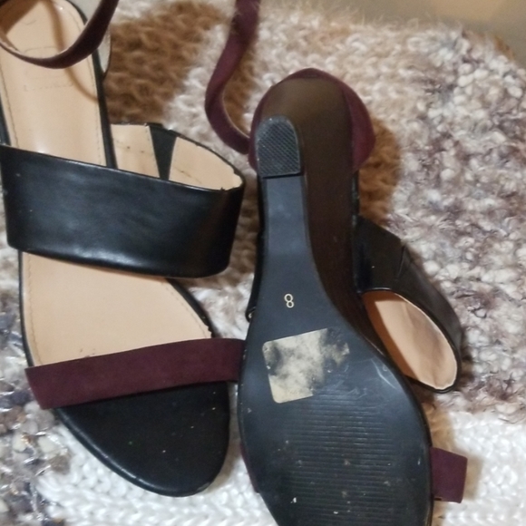 2 inch wedge open toe sandle - Picture 3 of 5